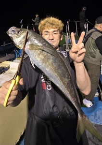 [제주 물곰호] 짧은 시즌의 특별한 대전갱이 지깅! 야간 낚시 시즌 시작 선상낚시로 잡은 물고기 조황