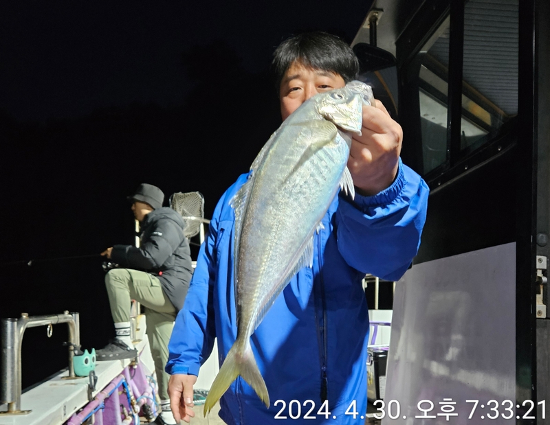 거제아지트호의 조황일지 이미지 - 1