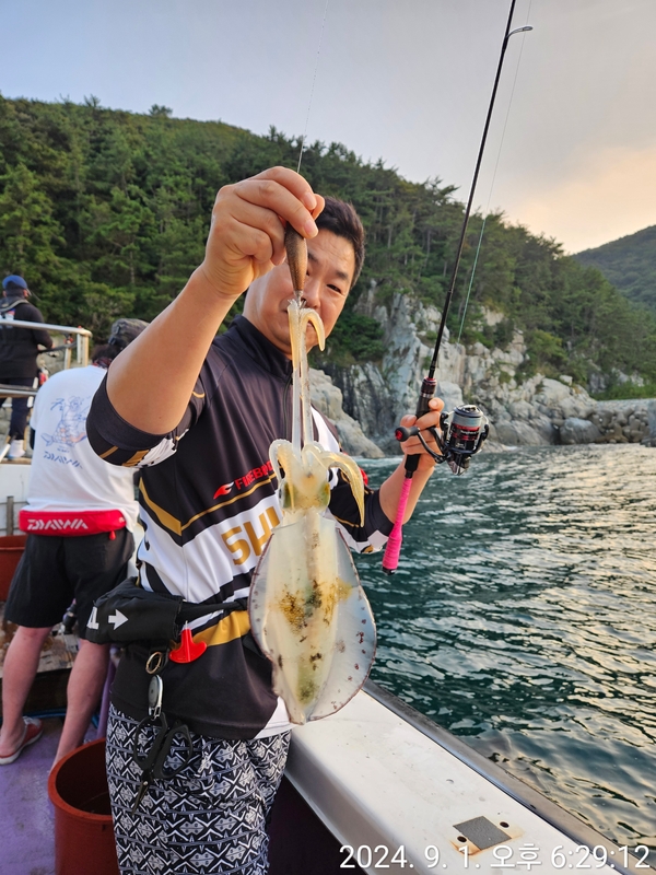 거제아지트호의 조황일지 이미지 - 1