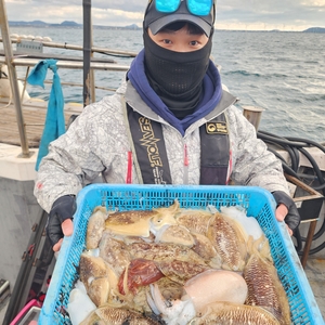 제주엔에스호 심해 갑오징어 조황 선상낚시로 잡은 물고기 조황