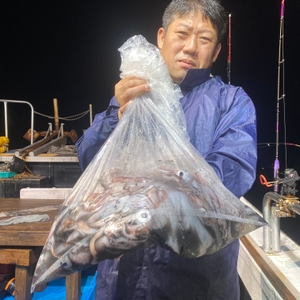 8월 15일 야간 한치낚시(반타임) 조황 선상낚시로 잡은 물고기 조황