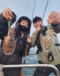 2023.10.26일 청춘호 갑오징어 조황 선상낚시로 잡은 물고기 조황