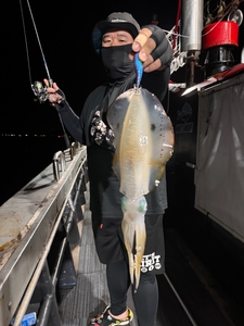 10월11일 무늬오징어 팁런 1부 선상낚시로 잡은 물고기 조황