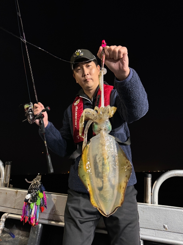 제주 데이지호(9.77t)의 조황일지 이미지 - 1