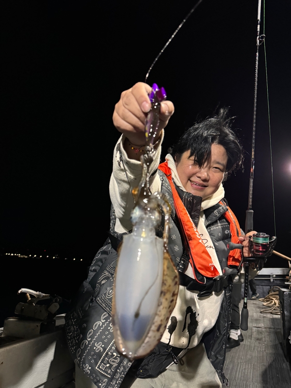 제주 데이지호(9.77t)의 조황일지 이미지 - 2